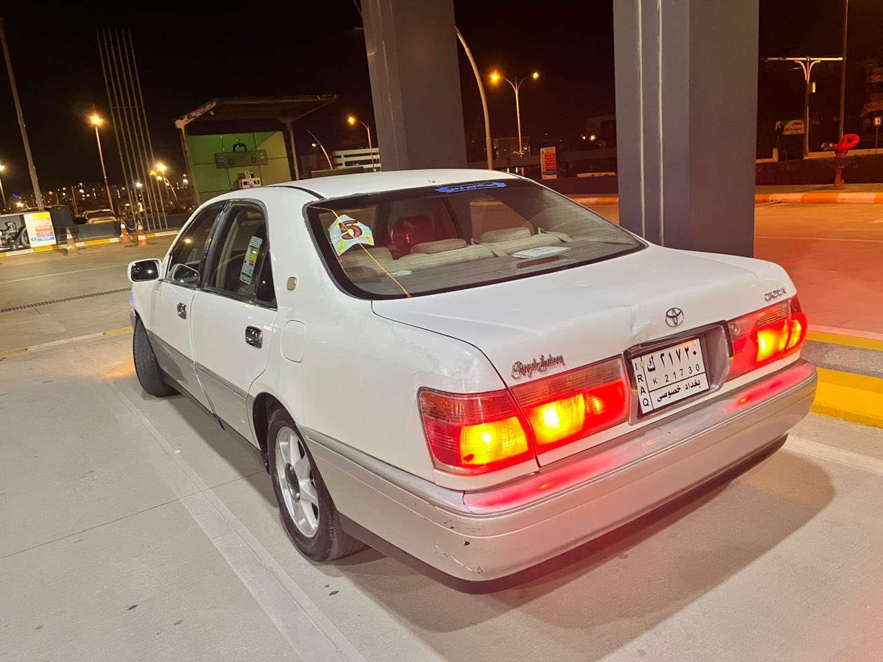 مەلیکە بوفروشت 2002
سپی ناو زەرد 
سعر 33 قفل  
براوە لوک  
یەک دوکمە 
کامل دەزکاری کراوە 
مکینە  فيفیتی 171 
گیر ومەکینە بەشەرت
سەیارەکە روبەرو جوانترە 
کودی بو کراوە 
شوین - سلیمانی 
***********
