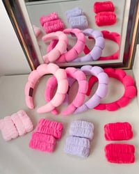 طوق ومعاصم • عناية بالبشرة • ٦ ألوان