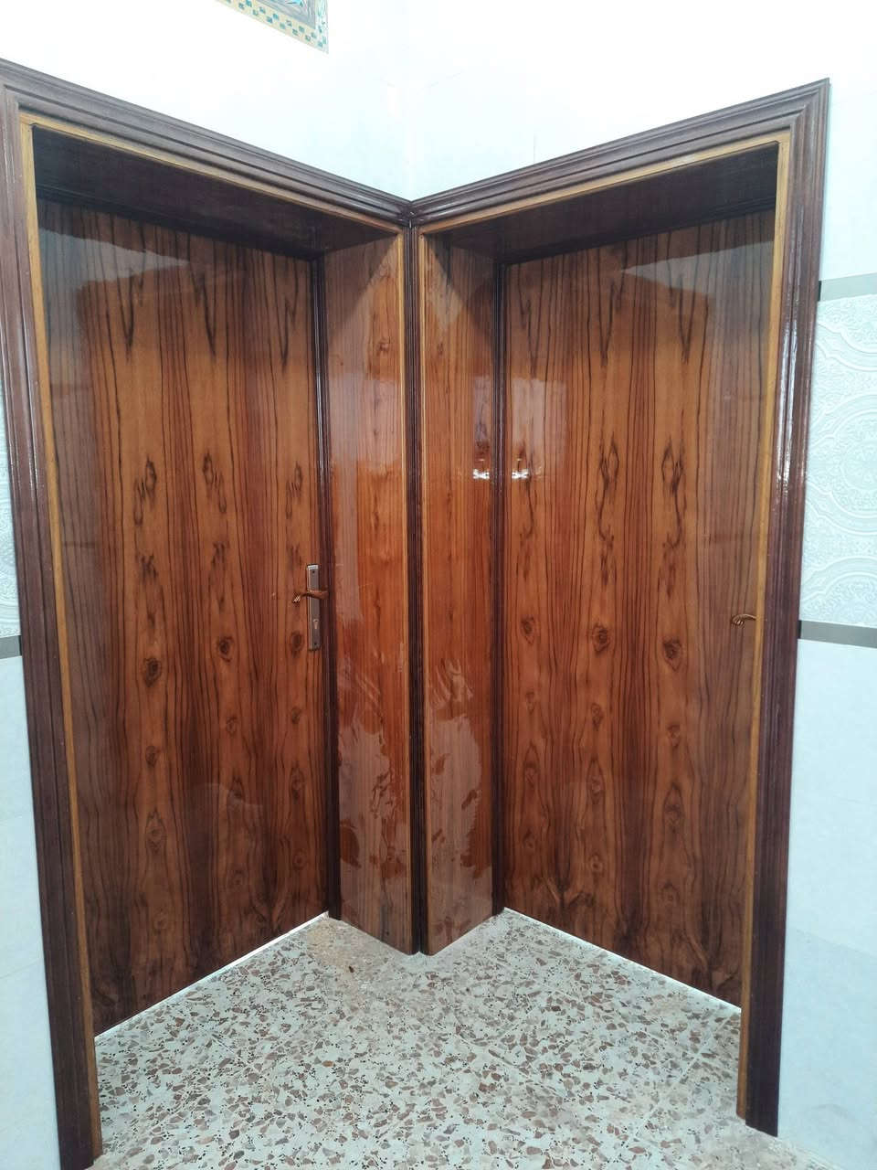 ابواب  عمل درجة اولى وصبغ رش حراري درجة اولى 
شغل معمل نجارة الجمال في بروانة قرب محطة تعبئة وقود بروانة 
للأستفسار على الخاص او على الرقم ***********
