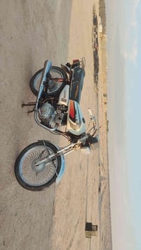 دراجة • تيكر • مزارع زبير