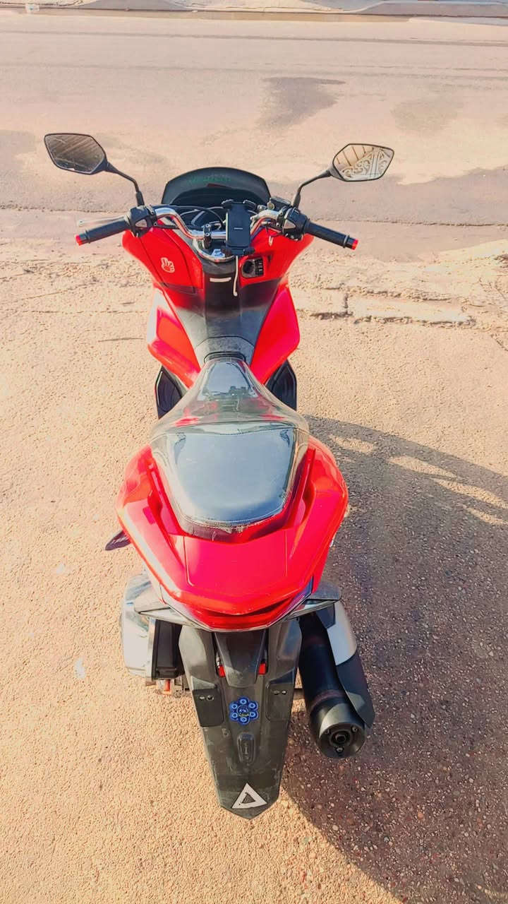 السلام عليكم دراجه للبيع pcx الجيل الثالث العنوان بغداد الشعب شارع الصحه سعرهه ب16 وبيهه مجال***********

