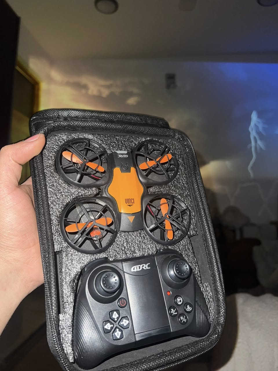 درون بكامرة مع كامل ملحقات للبيع


**إذا كنت صاحب هذا الإعلان وتريد حذفه لأي سبب، رجاءا أرسل رسالة إلى الدعم الفني**