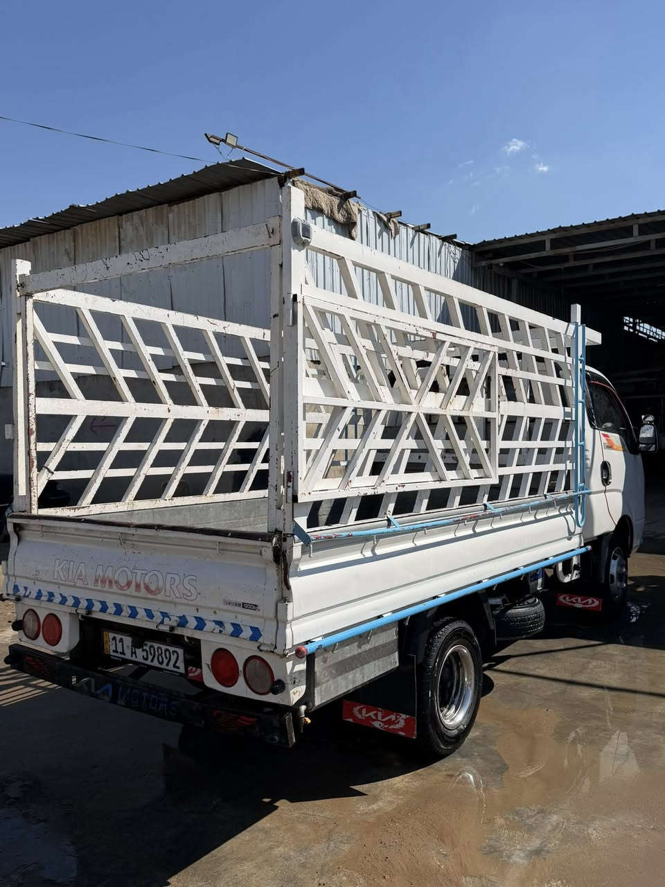 كيا فحل موديل 2010رقم بغداد شرط التحويل ‭0 770 275 5289‬
