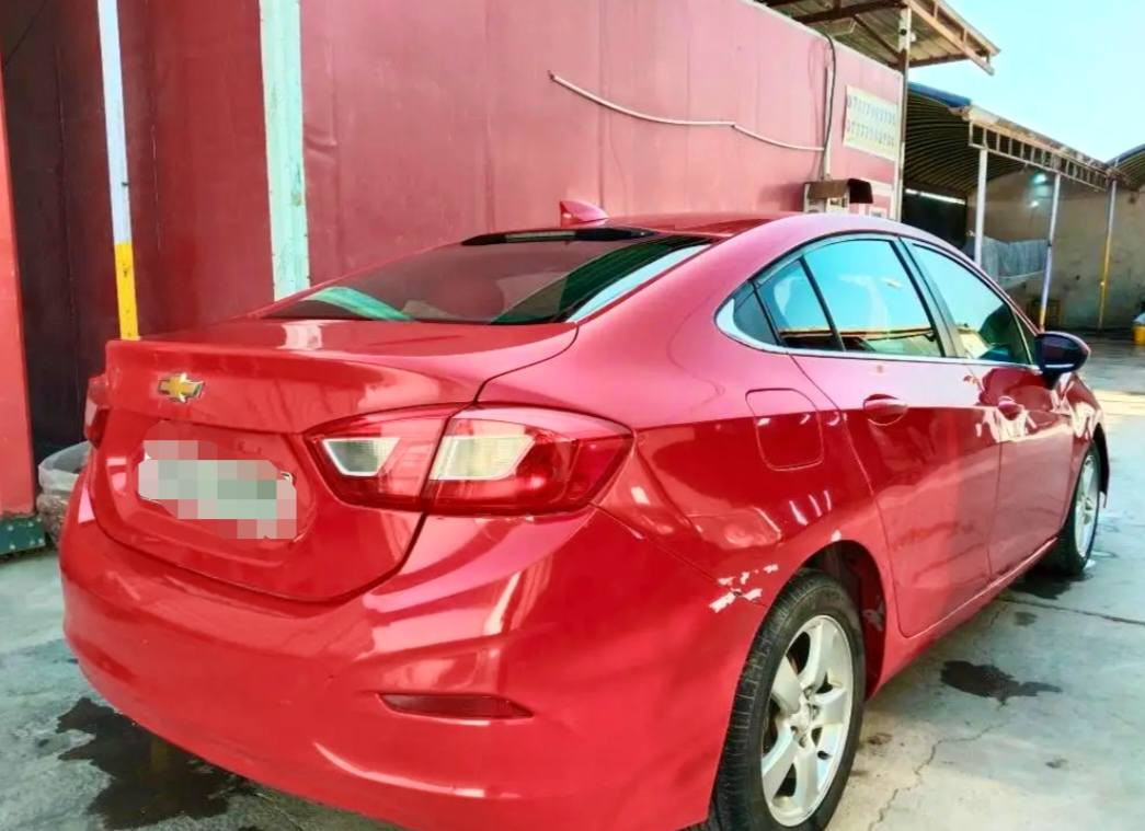 شوفرليت كروز موديل ٢٠١٦ صبغ عام بسبب الجراد وطخات مكفولة من الكص لغد وشواصي مكفولات محرك قبل فترة شاد طابوكة مال كصة كير سليم تبريد نقص صوندة تبريد فقط وتشحن السيارة بأسمي وابيع شرط التحويل  عارضها ب ٦٨ وبيها مجال كلش بسيط للاستفسار الاتصال على الرقم
*********** مكانها بالحلة
