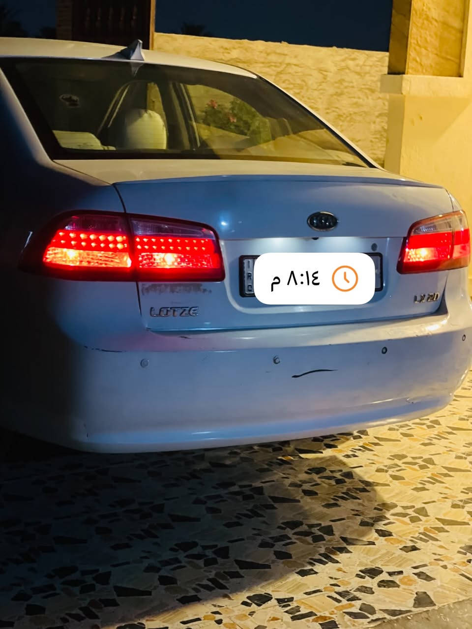 سلام عليكم للبيع سياره كيا أوبتما خليجي ٢٠٠٨رقم أنبار جديد سياره بيه قطعتين فقط باسمي سياره تحويل ثاني يوم السعر ١٠٠بيه مجال العنوان الرمادي ألجزيره رقم ***********
