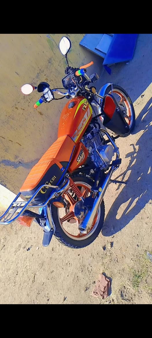 للبيع سيفان اي نقص مابي اوراق اصولي سعر 600وبي مجال حك جيه
تفاصيل اكثر تصل ***********واتساب  عنوان بغداد محموديه
