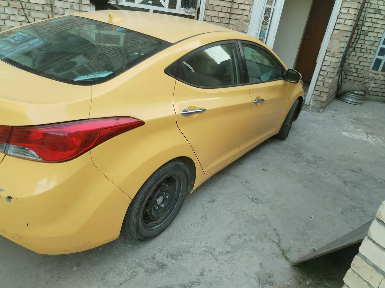 انتر موديل 2013 كير او مكينه كفاله حادثه حافت البنيد ول جاملغ نفسهن راجعات ليبل واحد ساره تبريد بس كبريسر ضعيف بيه فلو تحكم استيرن تدفه كشنات تخم تاير  عنوان شعله ***********  سعر 98 بيه مجال
