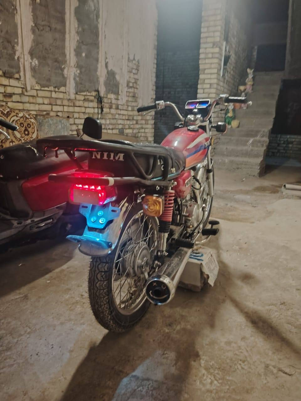 دراجه للبيع موديل 25 اوراق سكنر دراجه نامه اي نقص ما بيها مكاني كربلاء طويريج هذا رقمي *********** والسعر 625
