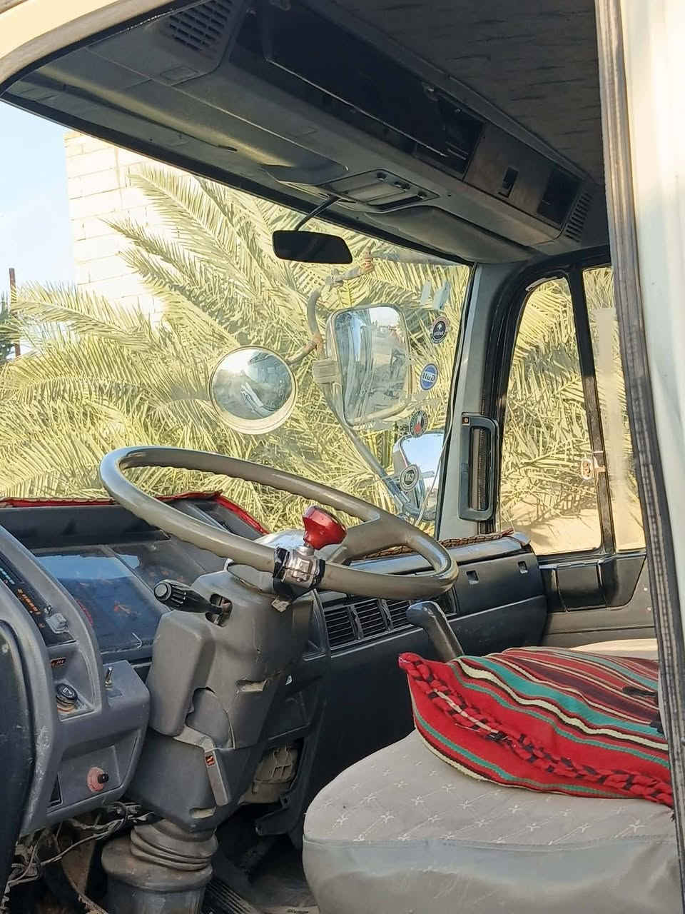 السلام عليكم هينو طيره للبيع مكفوله كفاله عامه من الدعاميه لدعاميه نضافه ميه بالميه موديل94سنويه ل28رقم كربلاء مداور ثاني يوم تخم تاير17.5جواها مكينه70 مكان ديوانيه شاميه الاستفسار***********
