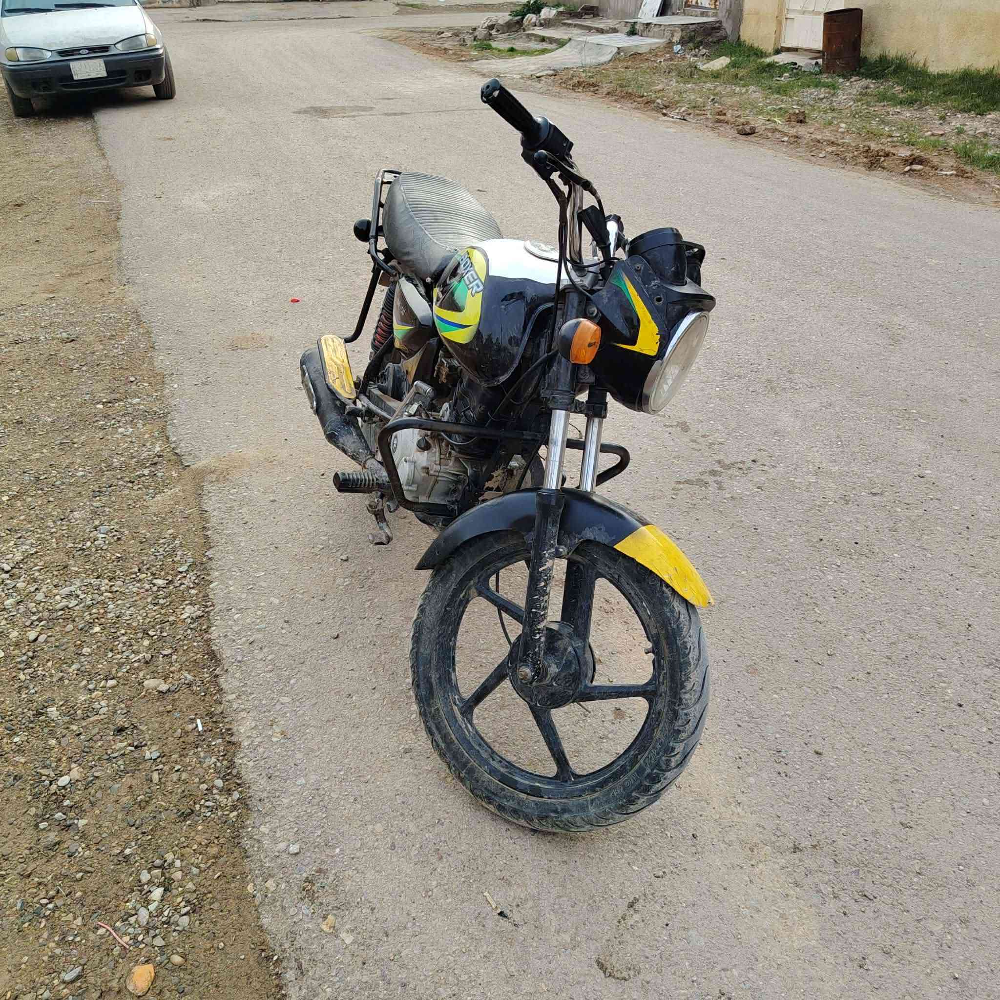 السلام عليكم دراجه بوكسر كامله مجفته صار سبوع دراجه حلوه نقصه بنزات بريك مراوس بسيفان أو بيع سعر خاص متواجد شعندك نزل مكان ديالى خالص هبهب


**إذا كنت صاحب هذا الإعلان وتريد حذفه لأي سبب، رجاءا أرسل رسالة إلى الدعم الفني**