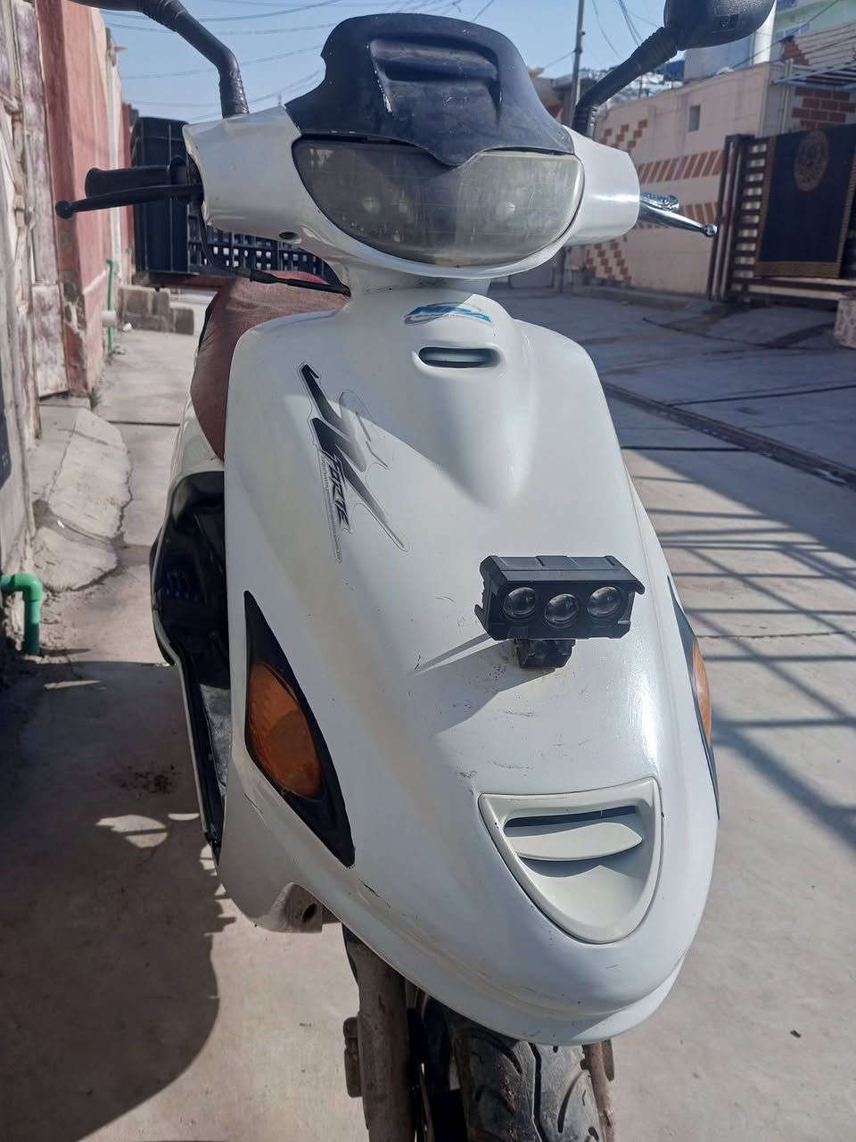 السلام عليكم دراجات للبيع سترونك گوست موديل 25 السعر 575 بيها مجال دراجه خير من الله
الثانيه دراجه فورتي شلعه معدل كهربائيات كلشي بيها شغال السعر 475 بيها مجال
الخاص مفتوح 
اتصال او واتساب موجود ***********
