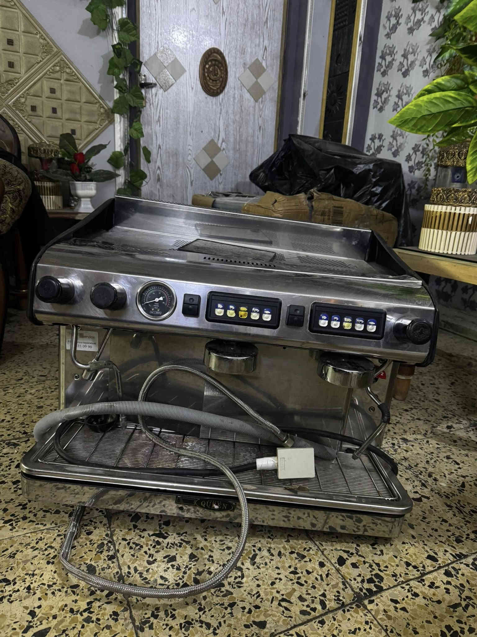 ماكنة قهوة إكسبريس إيطالي الصنع كوين اتصل *********** او***********
