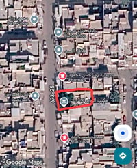 بيت ٢٠٠ متر ع شارع عسل التجاري بناء ثمانينات يباع كامل فقط  0776407175...