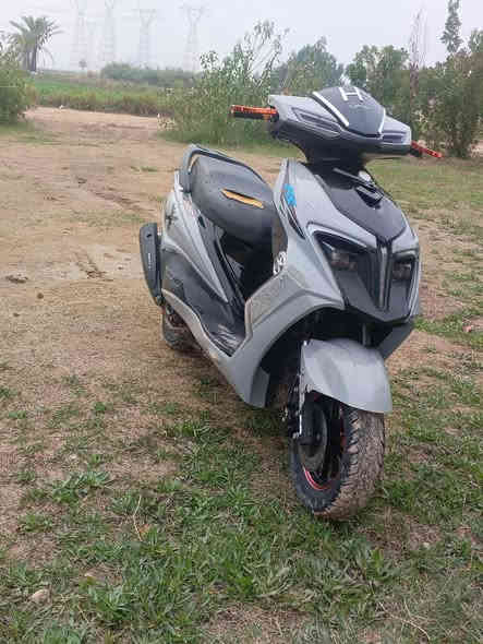 دراجه ماكس موديل 23 السعر 550 وبيها مجال العنوان واسط عزيزيه ***********
