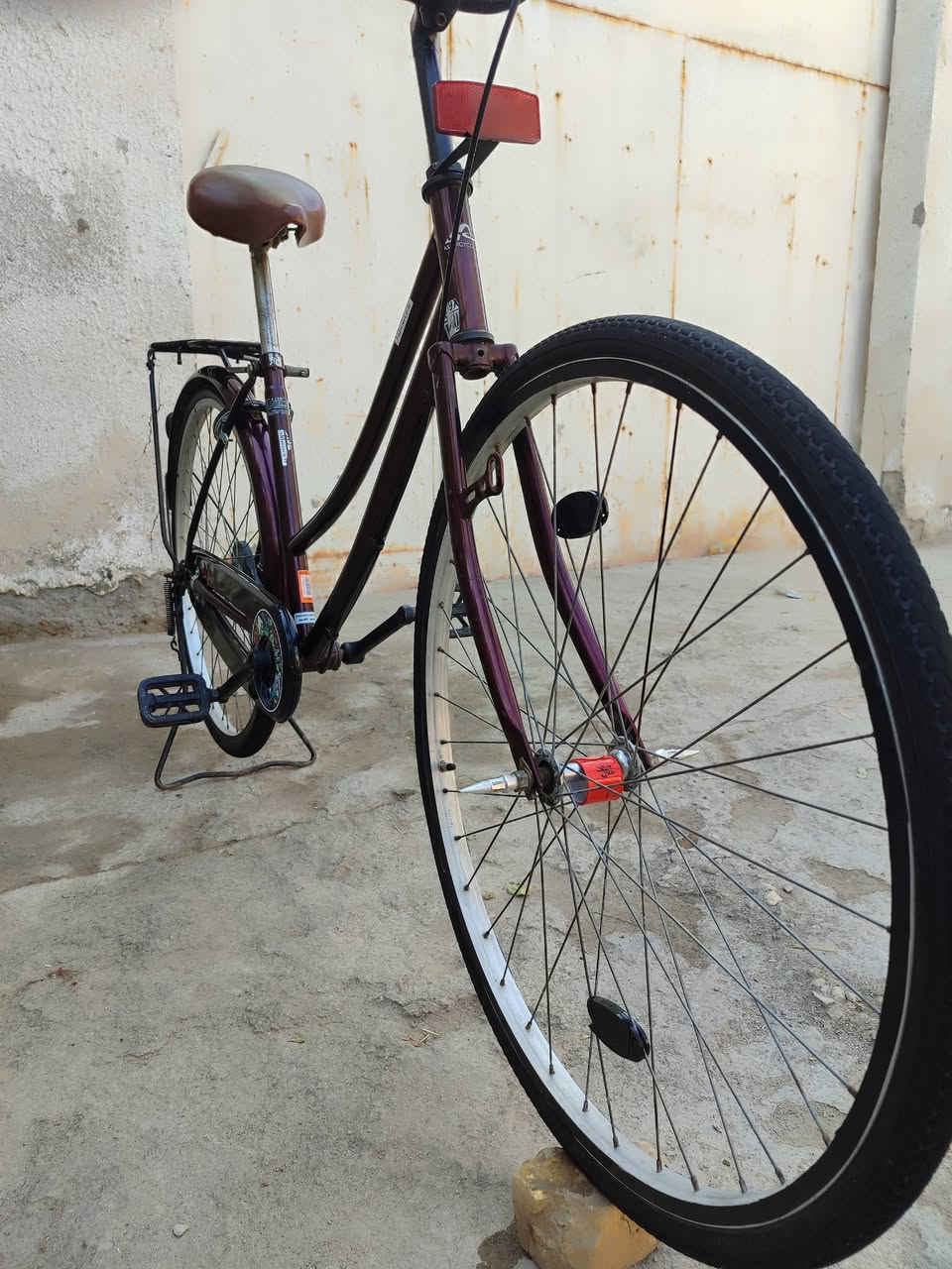 سلام عليكم البايسكل للبيع نظيف ب 75 مكان ذي قار سوق الشيوخ رقم *********** بي واتساب
