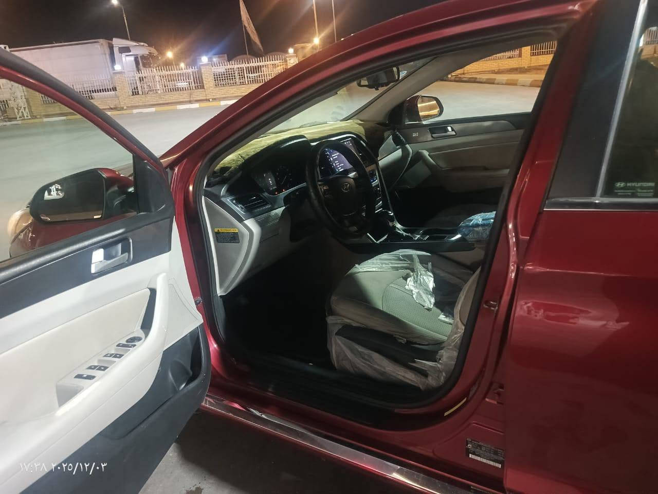 سلام عليكم سوناتا موديل 16
بيه قسام شرعي بيه قاصر وحد بعد ثلاث سنوات وتتحول 
اهلها يمنه جيراننا شوكد ما تريد تكعد وياهم موجودين ويسوون وكاله قياده وبس تبلغ القاصر يدورون 
سياره حلوه ونظيفه وجاهزه للاخير تخم تاير حداديه فول
تبريد شاشه كشنات كهرباء 
سياره سبورت مو عاديه 
سياره اي قطعه تبديل ما بيها 
حادثه دعاميه خلفيه وبيها بالعراق الهلالات الخلفيه بين صبغ وطخه بالدعاميه الاماميه 
سياره كلش حلوه واي قطعه تبديل ما بيها كلها ليبل واحد 
رايتها 95 مجال بسيط للشراي 
غير موجود على الفيسبوك اتصال على الهاتف ***********
