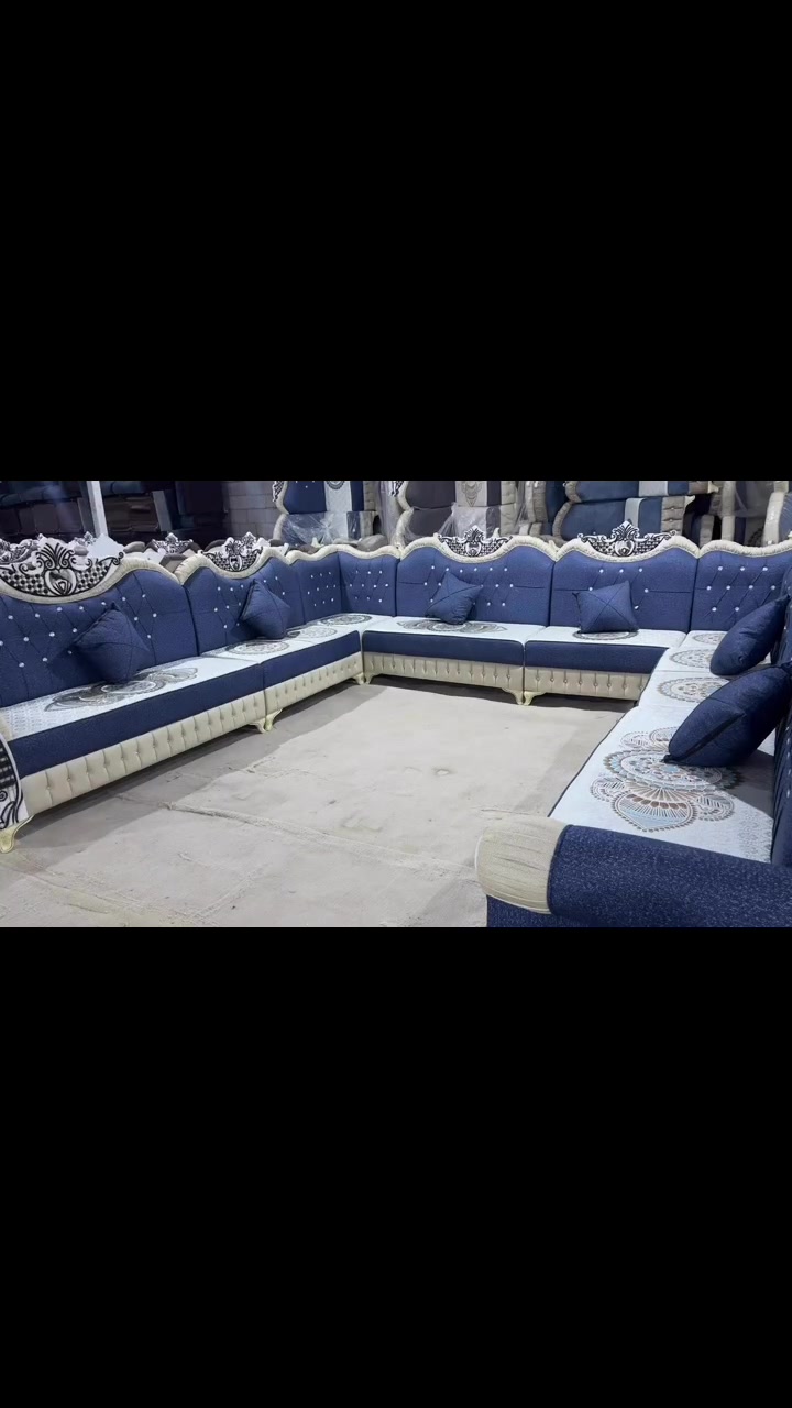 حياكم الله في معرض عباس البدري. اليوم جايب الكم ديوان شغل درجه أولى شرط و جميع لون و جميع قياسات  شرط تفحص كدام مندوب  ديوان جي 12 متر 16 مقعد حرف زوايه ثنين توصيل جميع محافظات العراق 24 ساعه و توصيل مجاني  الحجز وتساب ***********
