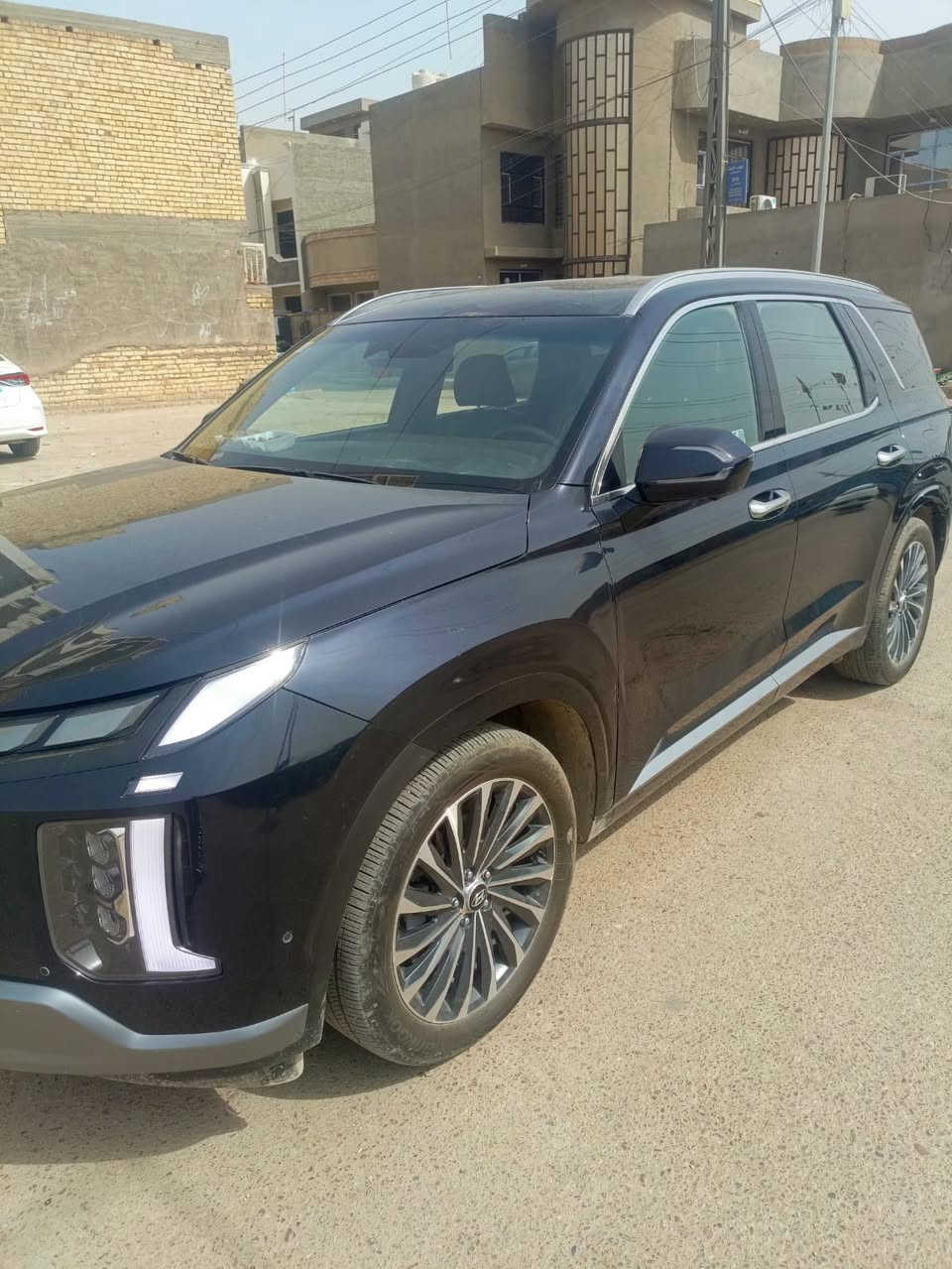 السلام وعليكم بلاسايد موديل 2024  رقم بغداد صور السونار بل منشو السعر 275 لاستفسار ***********
