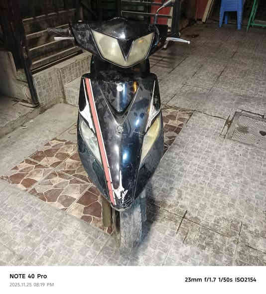 سلام عليكم دراجه ثعلب ماكس طافيه كوم حديد 250بيه مجال لدكلي شبيه ما بيه مكان الدولعي جامع نداء الله ***********
