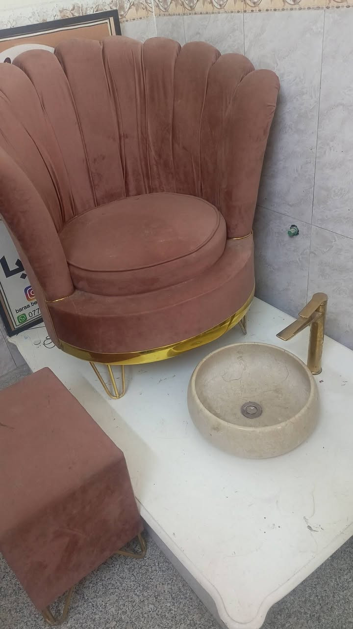 غراض نضيفه كلش للبيع ميوزه ثنين تخم كراسي ثنين ثلاجه جهاز بدكير نضيف متوفر


**إذا كنت صاحب هذا الإعلان وتريد حذفه لأي سبب، رجاءا أرسل رسالة إلى الدعم الفني**