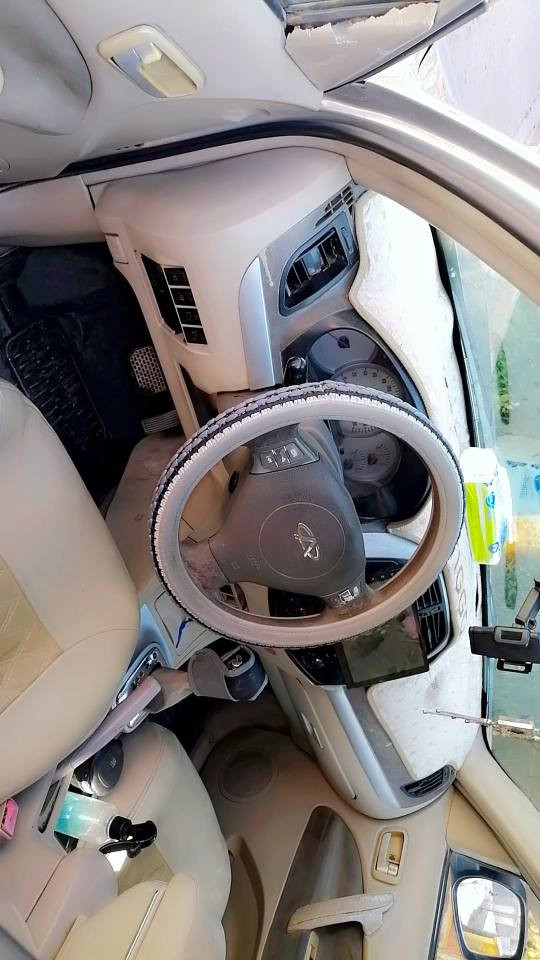 السلام عليكم 
تيكو مديل 11محتثه 14مكينه 2000 كير ميكنيك مكفوله مكينه وكير سياره جاهزه منكلشي كل نقص مابيه مصبوغه جماليه رقم نكليزه مميز بصره تربيد تتفيه جاهزه مراوس حسب القناعه السعر 60 مكاني البصره القبله ***********////*********** الثير بي وتساب البصرة, العراق
