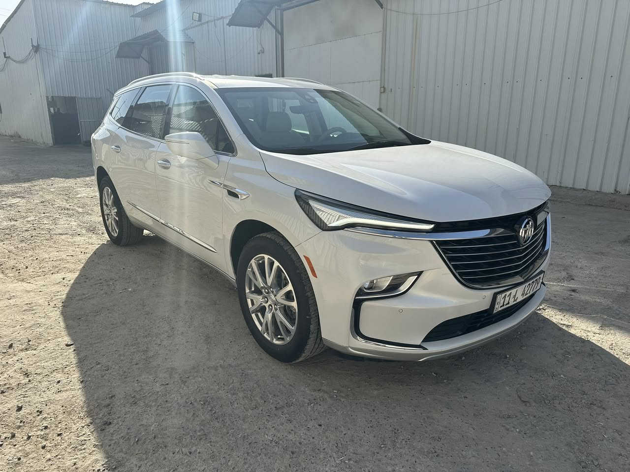 ﷽

للبيع فقط ….
‏2022 BUICK ENCLAVE PREMIUM
فخر الصناعة الامريكية 
بيوك انكليف بريميوم 
موديل 2022
ماشية 38 الف ميل 
لون ابيض صدفي 
المواصفات…
1-محرك 6 سلندر 3600 VVT
2-كير دكم 9 نمر 
3-بصمة تشغيل + ابواب 
4-مقاعد جلد + تدفئه وتبريد + كهرباء+ مساج
5-شحن واير لس 
6-داتو شو عرض بالجامة الامامية 
7-خزن ميموري 
8-شفتات بالمقود 
9-تحكمات جميع الجهات 
10- 5 كامرات محيطيه 360درجه
11-رادارات جميع الجهات 
12- تخديد مسار ولرجوع عند الانحراف 
13-حساس امامي خلفي
14-لايت زنون عالي ناصي + لد نهاري ليلي 
15-مري شفط 
16-تشغيل عن بعد 
17-اشارة ترحيب 
18-صندوك كهرباء 
19-مقاعد منفصلة 
20-تبريد 3قطع 
21-فور ويل 4×4 
22-ويل كب كروم مقاس 20 
وبعد بية هواي مواصفات 
السيارة اقتصادية بالوقود 
تبريد ماشاء الله تمشي توكف ميفصل وثلج 
السيارة وارد امريكي 
حادثها موضح بالصور المرفقه صبغ صفحتين السياره بدون تبديل ضرر السياره خارجي بدون دواخل فقط  طخات بسيطه
علماً ان كل ايرباكات السياره سليمه 
رقم بغداد 
السيارة شركة GM
مكينة والكير والحدادية والكهربائيات مال شفرولايت ترافلس  
السعر 210 ورقة  قفل 
بيع فقط 
للاستفسار يرجا الاتصال بلرقم 
***********
