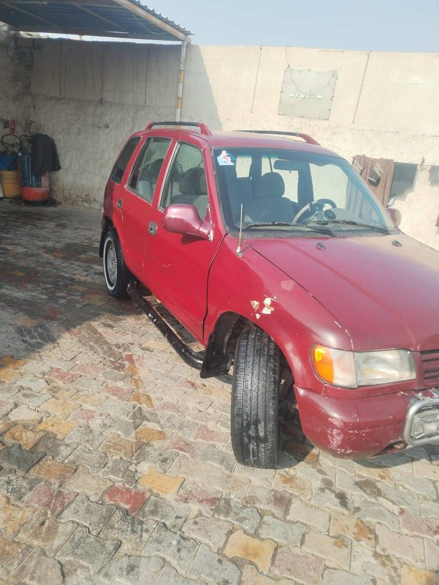 السلام عليكم كيا سبورتج 94 رقم انبار بااسمي هزة جديدة رقم انكليزي كير اوتو مكينه وكير ياباني سفن كي السعر ٣٦ وقابل للتفاوض للاستفسار الاتصال على الرقم ***********
