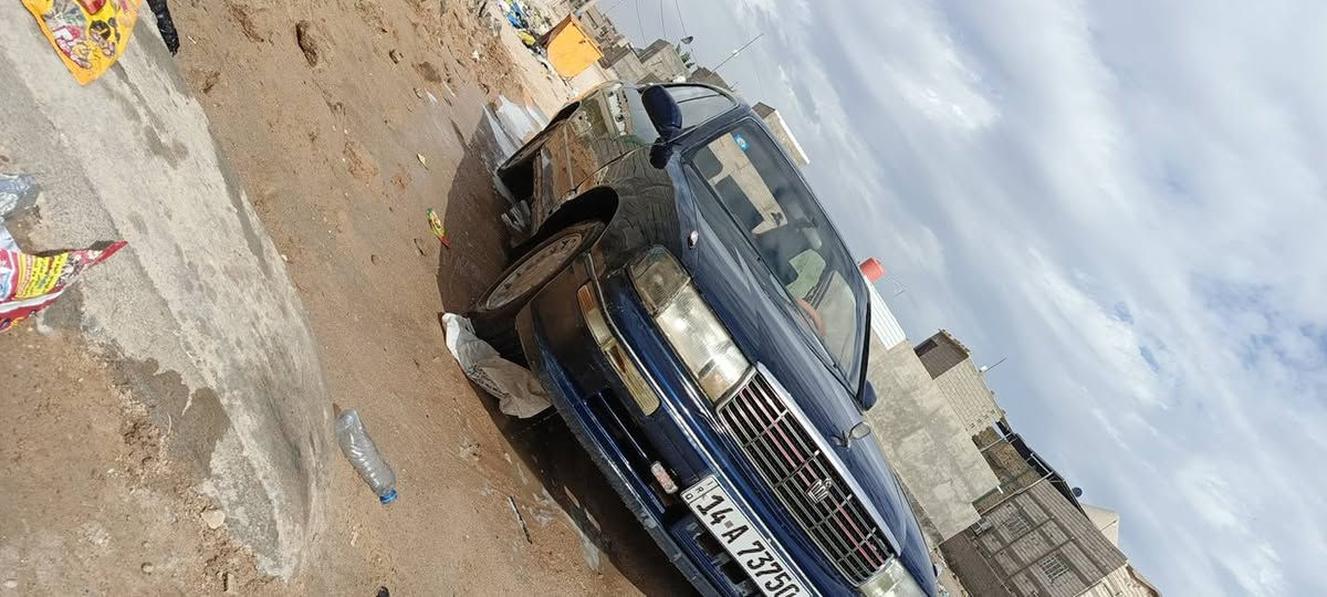 للبيع بطه فصل مكفوله كص ونقل الجثه رقم انكليزي باسمي مكينه ثنين ونص ففتي جدد سياره حلوه بس قرفته شوي تعبانه السعر 45 المكان البصره ابوالخصيب ***********
