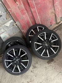 ويل كب +تاير مواصفات تورنك عدد (5) قطع حجم ويل 19 السعر 1000$ بغداد حي...