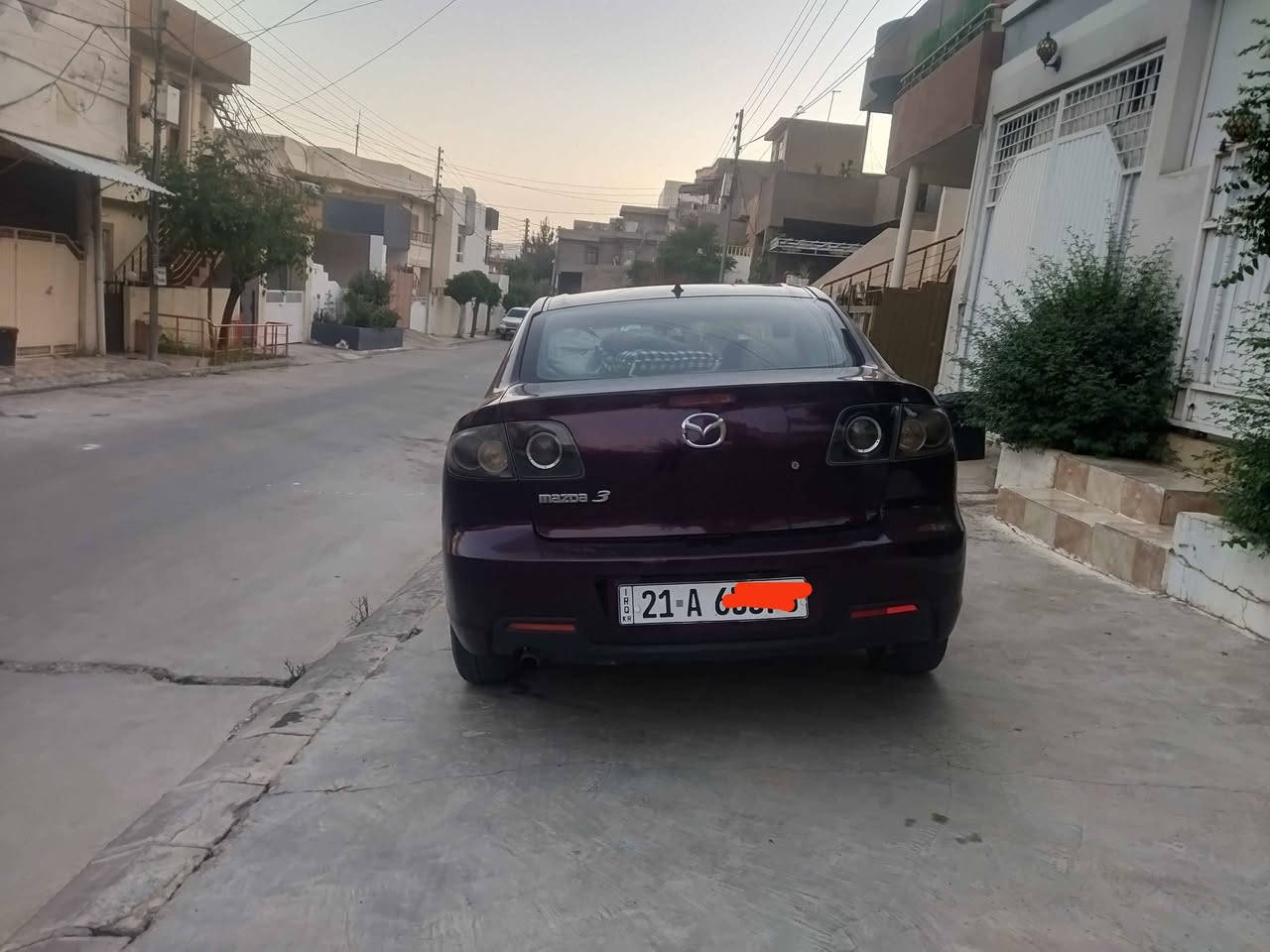 مازدا ٣ مۆدێل 2008 خلیجی مەکینە 1.6l مەرغوب،
سەیارەیەکی زۆر جوان و کەم مەسرەفە، چوارجام کارەبایە و شاشە ئایپادی بۆ دانراوە ئێرباگی نەتەقیوە تەنانەت دەعامیەکانیشی شەریکەن. حیزام کراوە لەسەر کاڵبوونەوە. ڕەقەم سلێمانیە و سەیارەکەش لە سلێمانیە.
ژمارەی مۆبایل: *********** السليمانية, العراق
