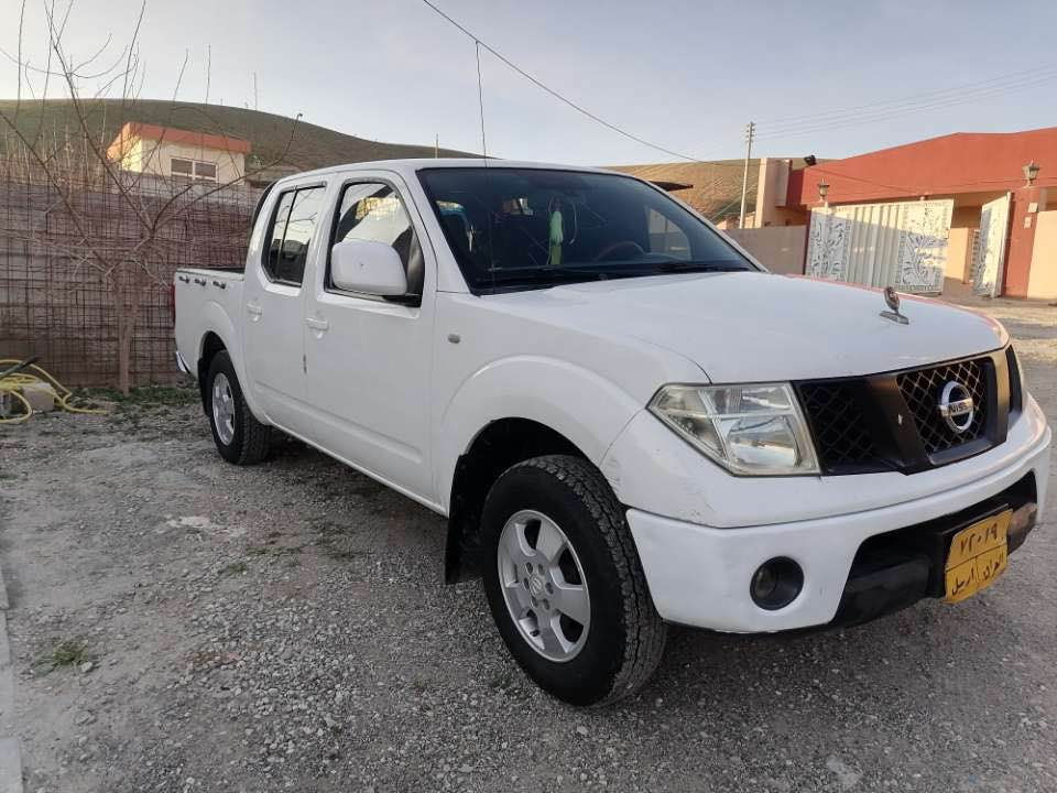 پیکەپ ناڤارە مۆدیل ٢٠٠٩ گیر تۆماتیک گێرومەکینە بیلادی بۆدی رەشە لەگەل دەرگەی دواوە پێش وپشت کەپسە سەنەوی تازە بەسەر جوە جوار تایەی تازە بۆ بەستراوەشوێن هەولێر ژمارەی موبایل(***********) أربيل, العراق
