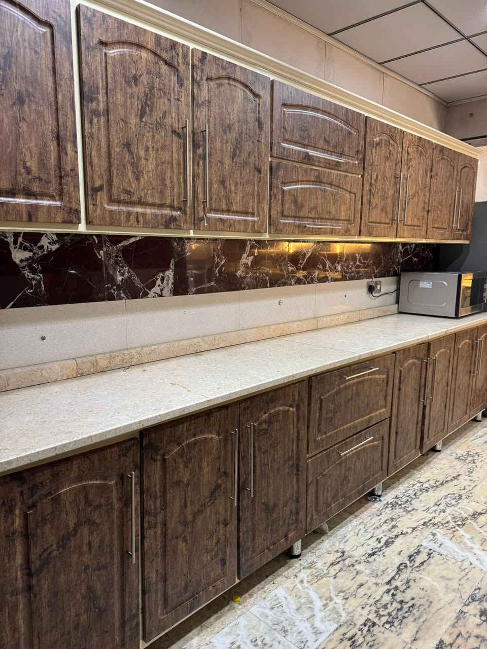 للبيع  كاونتر تركي ٤مترات وربع  لوجه مرمر طبيعي المكان بغداد زيونه
بمليونين وبي مجال بسيط للشراي


**إذا كنت صاحب هذا الإعلان وتريد حذفه لأي سبب، رجاءا أرسل رسالة إلى الدعم الفني**