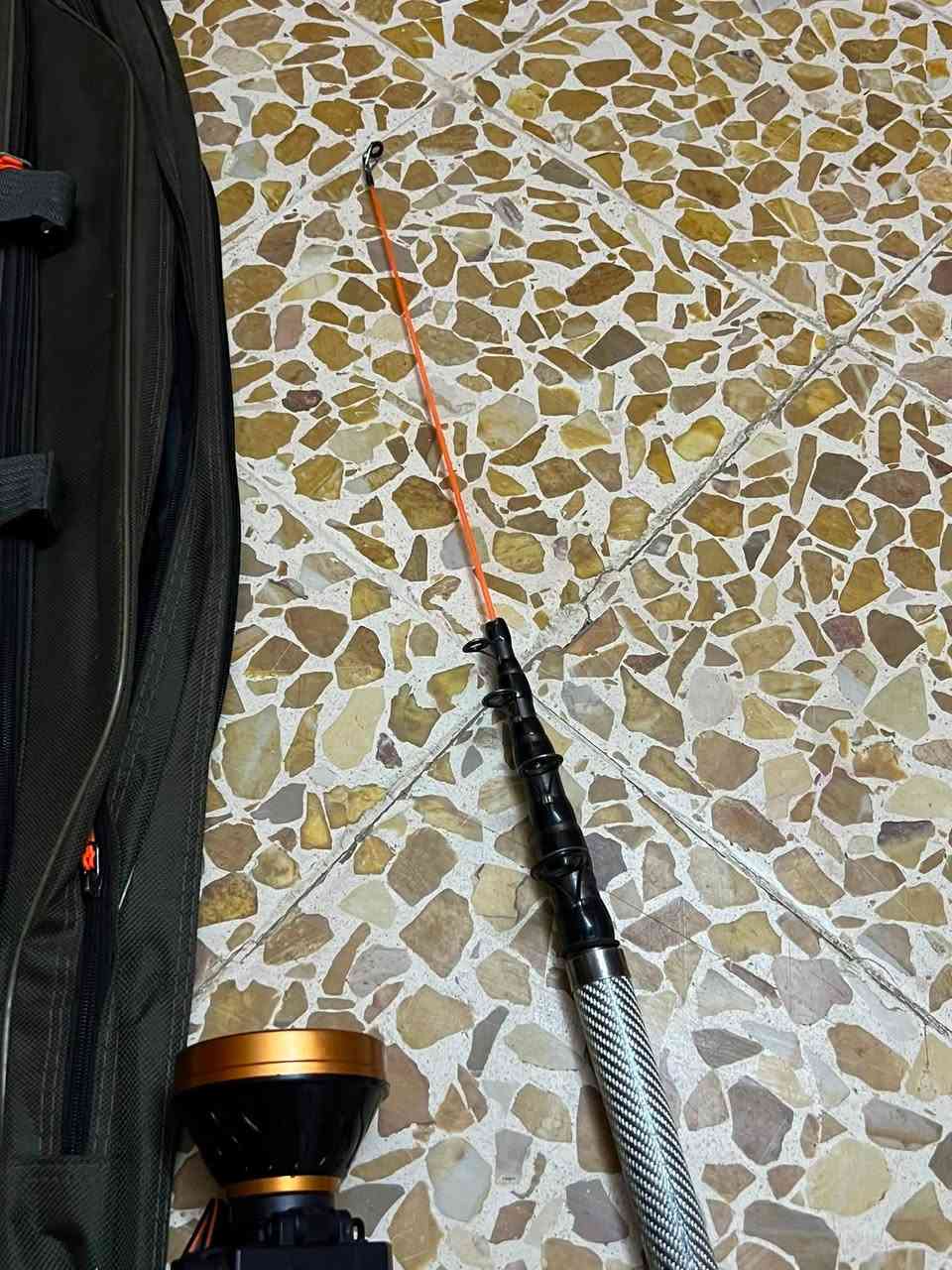 سلام عليكم موجود جنطه سحابين مع سحاب جانبي جديده غير مستخدمه ولايت جديد غير مستخدم مع عضه طوله 390 امبدل حساس بس مثل ماواضح بل صور سعر هذن 25 ألف فقط موجود توصيل لكل العراق


**إذا كنت صاحب هذا الإعلان وتريد حذفه لأي سبب، رجاءا أرسل رسالة إلى الدعم الفني**
