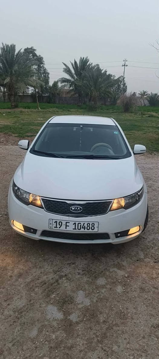 السلام عليكم 
للبيع سيراتو موديل ٢٠١١
سياره جاهزه مابيه نقص سونار موجود داخل المنشور تحويل ثاني يوم رقم انكليزي كربلاء
مكان السياره /بابل قضاء المحاويل 
السعر 110 وبيه مجال 
رقم /***********
***********
