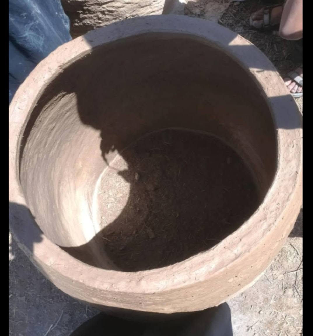 بمانو عاشور قرب والخدمه قربت فه حبينا نوفر لكم تنور طين يوفر عنكم لصراف وكثر ناس تحب خبزه ويفد حتى بشوي ب20 توصيل  انه مكلف بنشر رقم ام تنانير يمكم ***********رسلونها وتساب ناصرية, ذي قار
