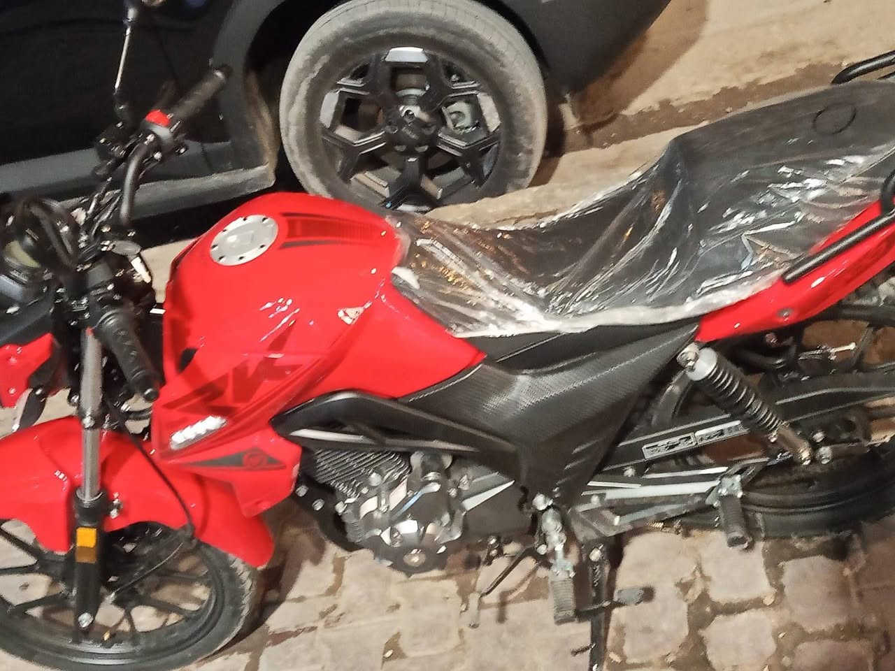 RK 200cc للبيع 
رقم وسنويه تحول مباشر  
محركها 200 
موديل 2025
المكان بلد 
التواصل واتساب 
***********
