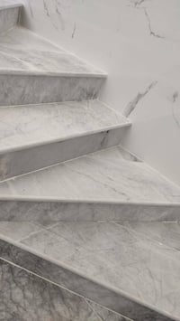 خلفه سيراميك الي يحب يتواصل على وتساب  07801751051 هذا رقم