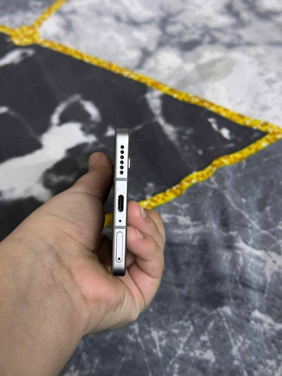 سلام عليكم
اخوان للمراوسة فقط 
انفنكس نوت ٥٠ برو 
كامل ملحقات 
بعده بضمانها 
ذاكرة 256
رام 8+8
بطارية 5200
شاحنة 90 واط
شاحن لاسلكي ٣٠ واط 
شاشة ١٤٤ هرتز
مكان 🚩 الجهاز اربيل أربيل, العراق


**إذا كنت صاحب هذا الإعلان وتريد حذفه لأي سبب، رجاءا أرسل رسالة إلى الدعم الفني**