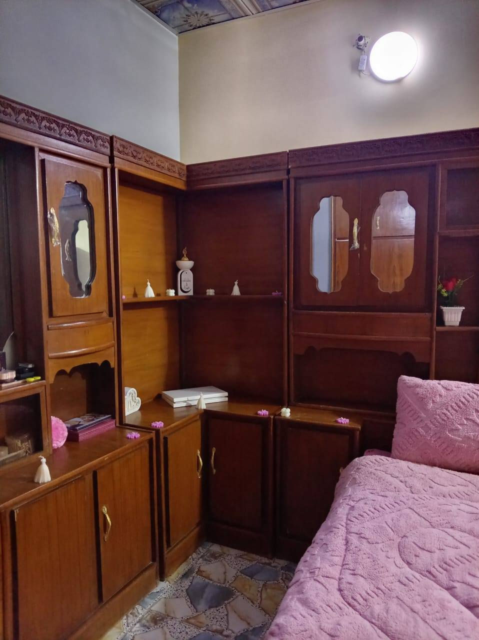 سلام عليكم ورحمه غرفه نوم للبيع فقط سعر650بيهه مجال مكاني الفلوجه شهداء ***********
