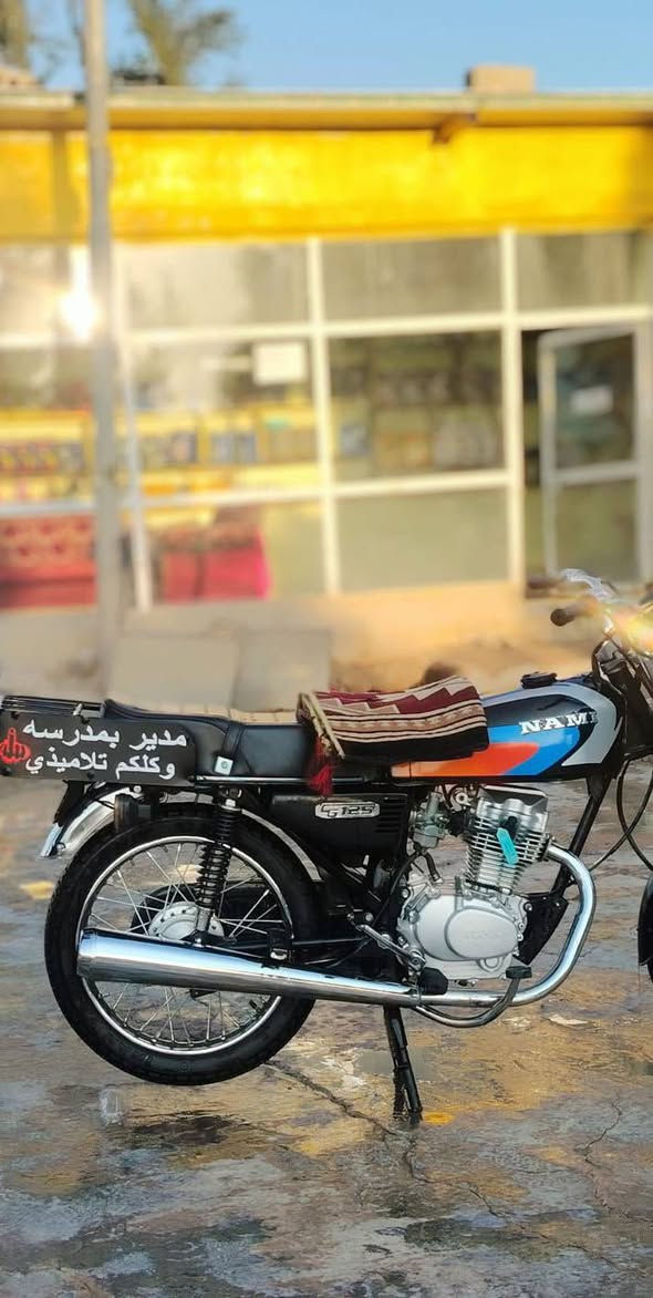 السلام عليكم اربعه قير كلك مقفول من السرقه مكاني كربلاء طويريج خيرات دراجه مكينه ما مفتوح موديل 24 فالنظافه قدامك السعر650 وبمجال ***********
