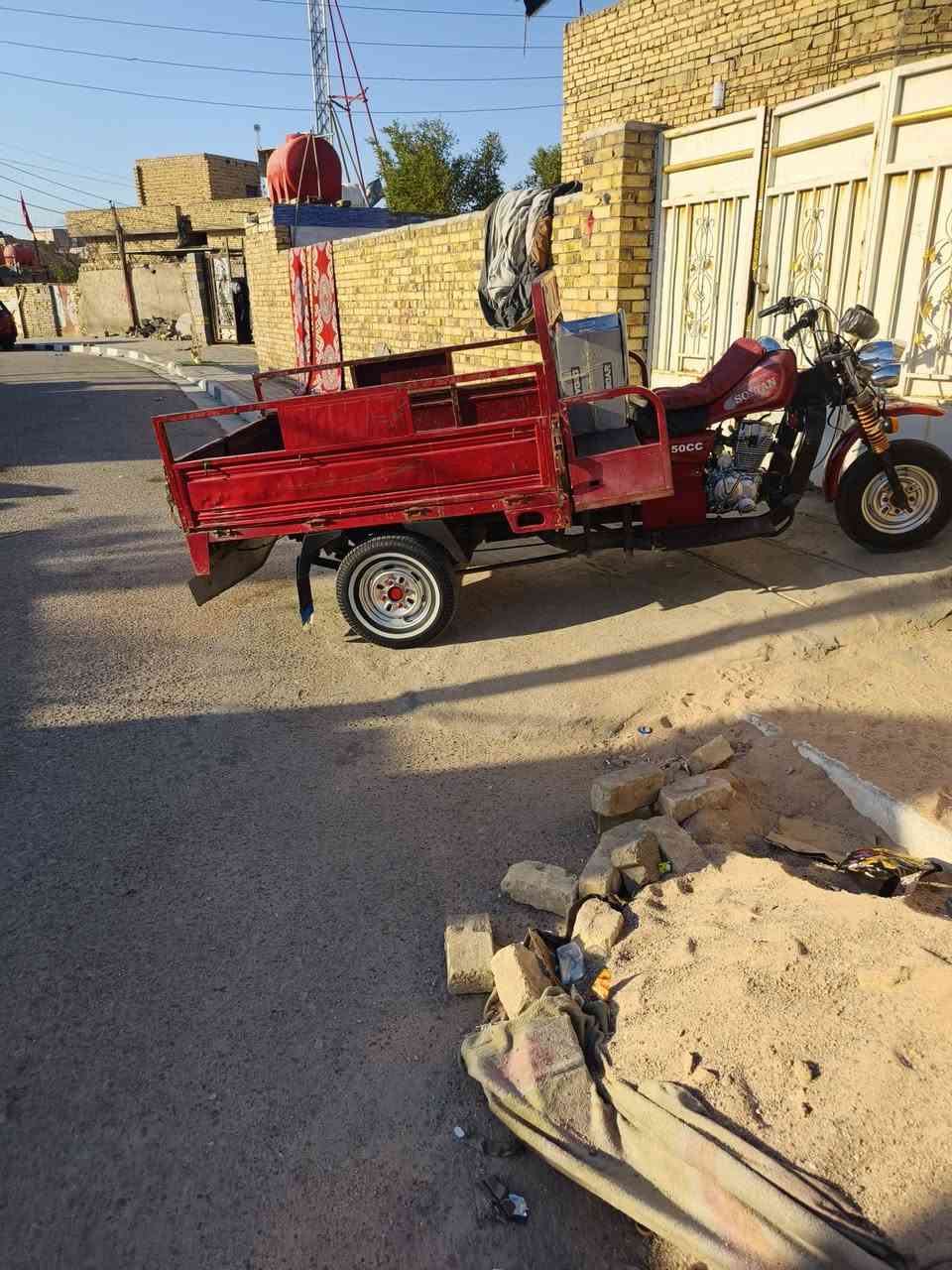 سلام عليكم ستوته سلطان للبيع موديل ١٧ أوراق اصولي كهربائيات شغاله سلف هندر تاخذها ترايك وين ما تريد مفوله ما ناقصها برغي وستوته متعوب عليها سعرها مليون وتسعميه وخمسين للستفسار خاص او الاتصال علا الرقم***********
