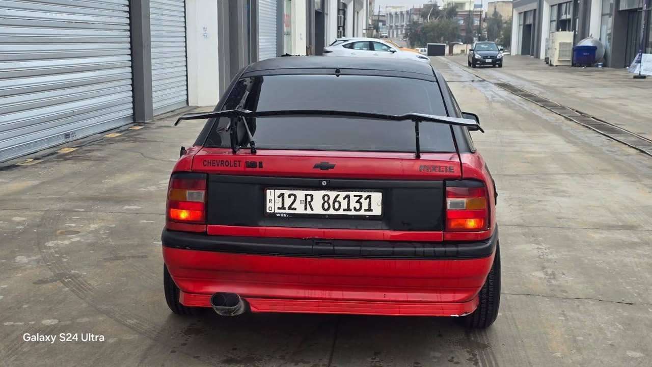 فكترا حجم 18 كير عادي سلايت جامات عادي لايتات زينون ويل كب وطخم تايرات جديد بيها صبغ مكانات مال شظايا ابيعها عام رقم نينوى الجديد سنويه وهزه جديده شرط التحويل وبيها كابون بانزين
السعر ( 29$$ ) مكان السيارة موصل 
للاستفسار ***********
