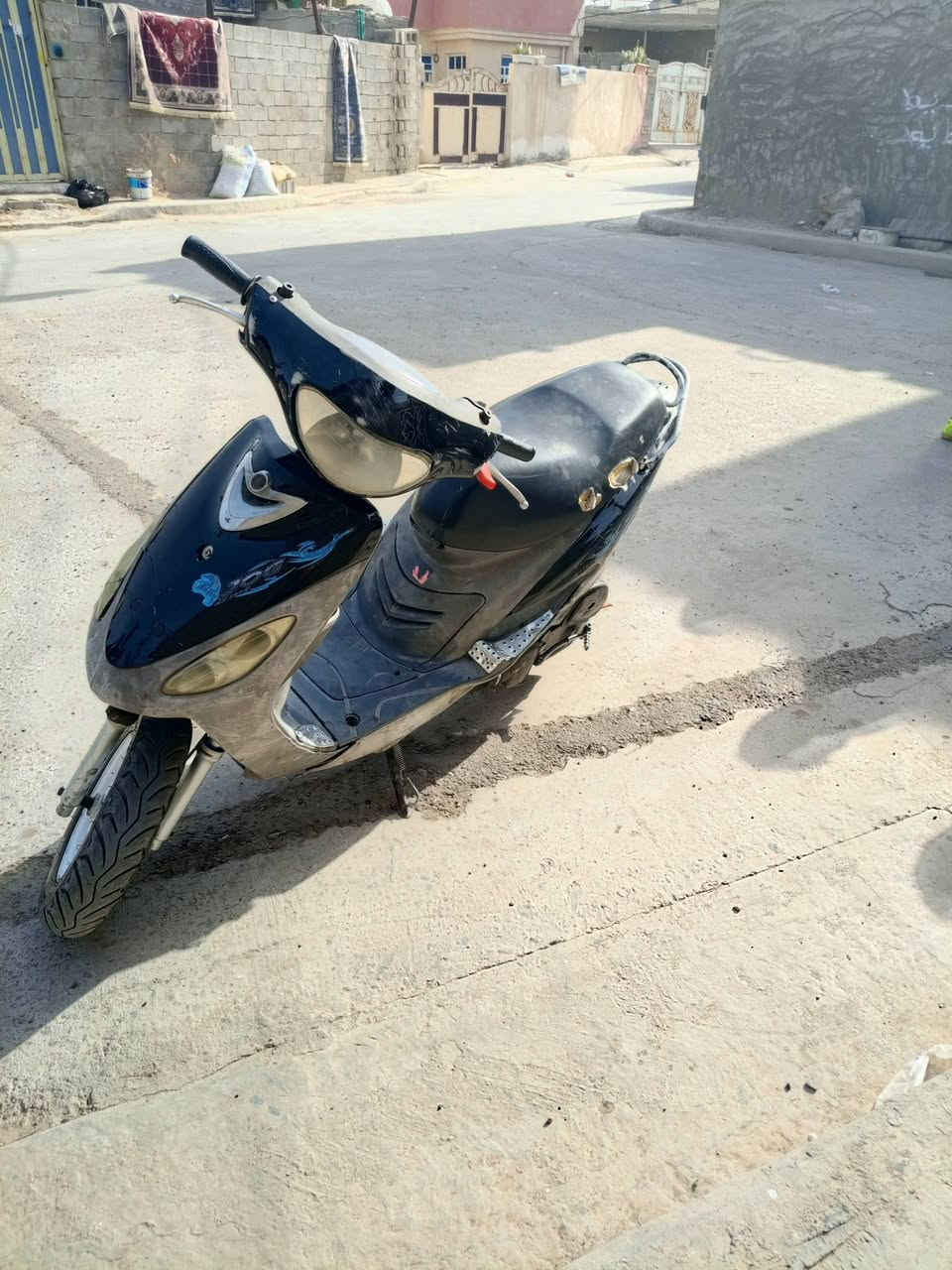 السلام عليكم شباب رمضان كريم عليكم دراجه ماكس منقولي مال جناي الدراجه تأخذه ربع ما ذب عليه نكره سلف وهندر كهربايات شقاله بغداد حي نصر سعر 325بيه مجال ه‍ ***********
