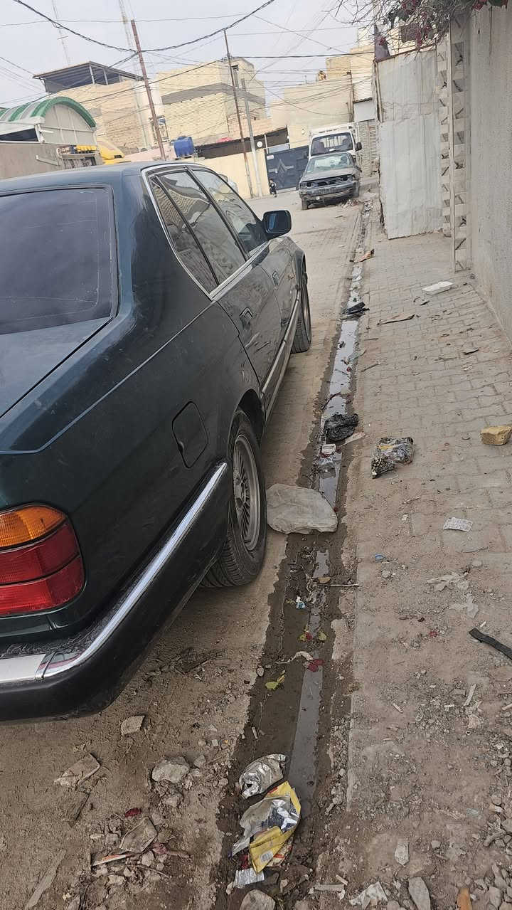 بيئم مديل 91
السياره فول كهرباء دبل كمبيوتر .
..رقم السياره مميز
1سلايت كطتين 
2 بجم عريض 
3ترايش نيكل 
4تبريد قطعتين
5دبل ايرباك 
6دبل كمبيوتر 
7مثبت السرعه
8اربع جامات اوتو
9مرايات جانبيه كهرباء 
10دبل جكمجه
11داخل بيجي نضافه100/100
12ويل اشعاع اصلي
13 كشنات فول تحكم كهرباء 
... السياره بدون ضربه مصبوغه جماليه
مكينه درجه اولى 
الكير ستوني مبدله مال حاويه فقط يحتاج تبديل كنترول
حدايه امامي وخلفي 100/100
سنويه بعد بيها نهايت 2027


**إذا كنت صاحب هذا الإعلان وتريد حذفه لأي سبب، رجاءا أرسل رسالة إلى الدعم الفني**