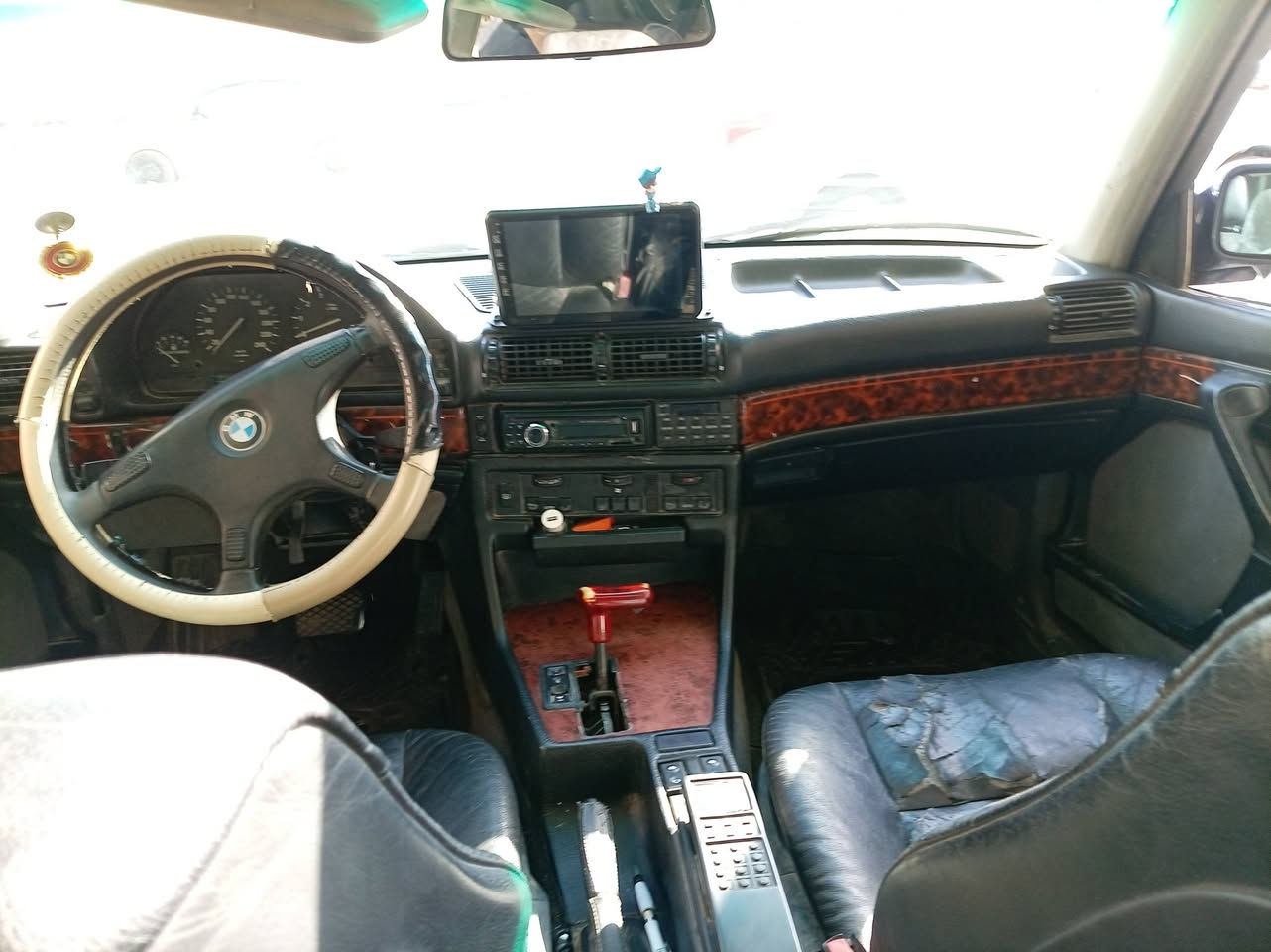 BMW 735 للبيع
السيارة كاملة، التبريد شغال، سنويتها ٢٠٢٩
للاستفسار ***********
