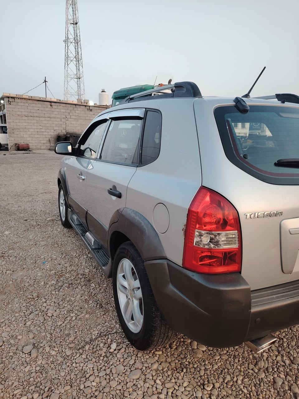 السلام عليكم
سيارة توسان ٢٠٠٩ البيع
كفالة عامة محرك وكير
ومن ضربه و صبغ
السعر ١٢٦ بيها مجال قليل
للاستفسار على الرقم ***********
