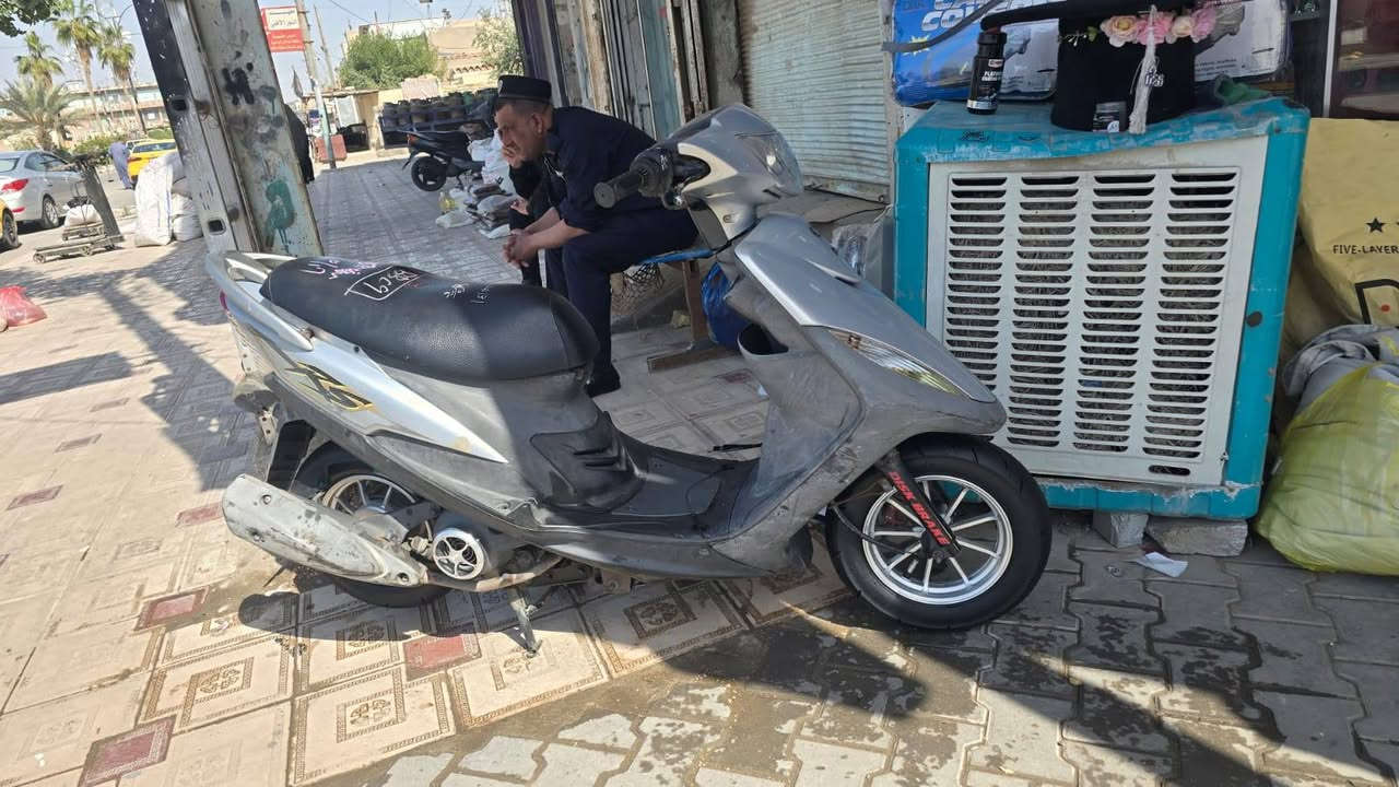 ماكس عدله للبيع كفاله عامه دراجه صارله من طالع 4 يام دراجه بيه ويل كب وزوج تايرات جيلاتين زوج  وقبق فلاوين اصلي وكاعيه دراجه كامله ول مكاتبه موجوده مال لمعرض اسم لمعرض مجمع نصراوي دراجه حيل جديد تريد اطيك لويل لبلادي مكان دراجه سماوه قضاه رميثه رقمي *********** وبي واتساب بيع فقط
