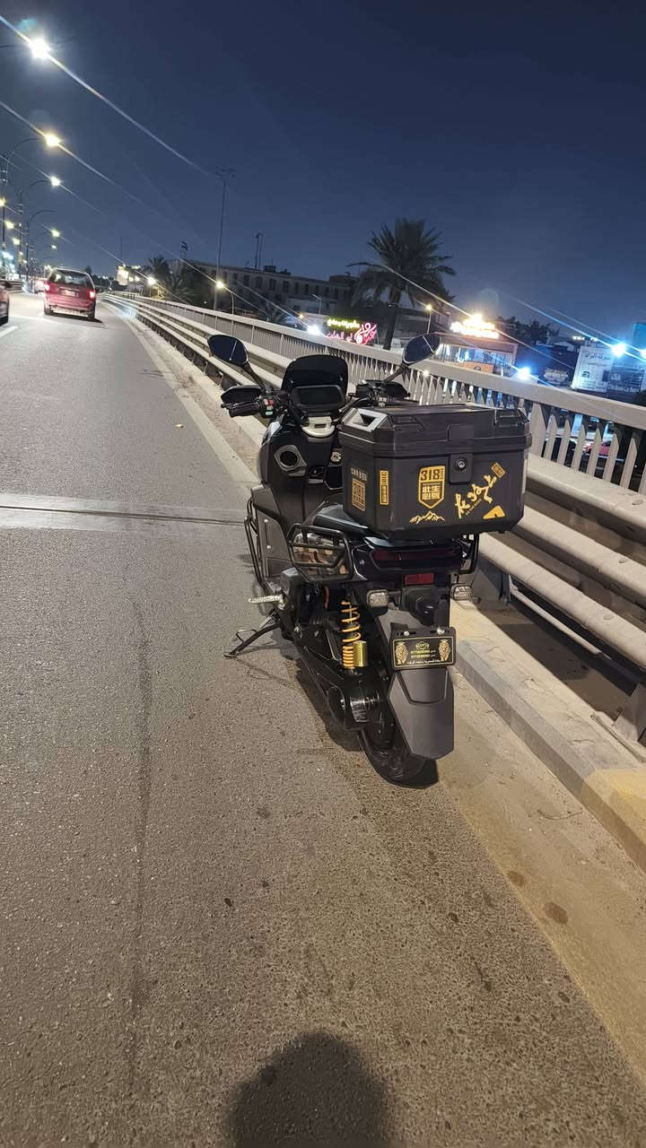 سلام عليكم عندي دراجة اباجي فول مواصفات 6بطاريات كبار مستعمله قليل بس 3 اشهر بعده جديده بيه نظام باركP ونظام رجوع للخلفR لايت عالي ناصي رماش تمشيك بل شحنه الوحده 100كيلو متر بل شحنه الوحده   عنواني بغداد حي العامل والسعر 1200 وبيه مجال بسيط ***********
