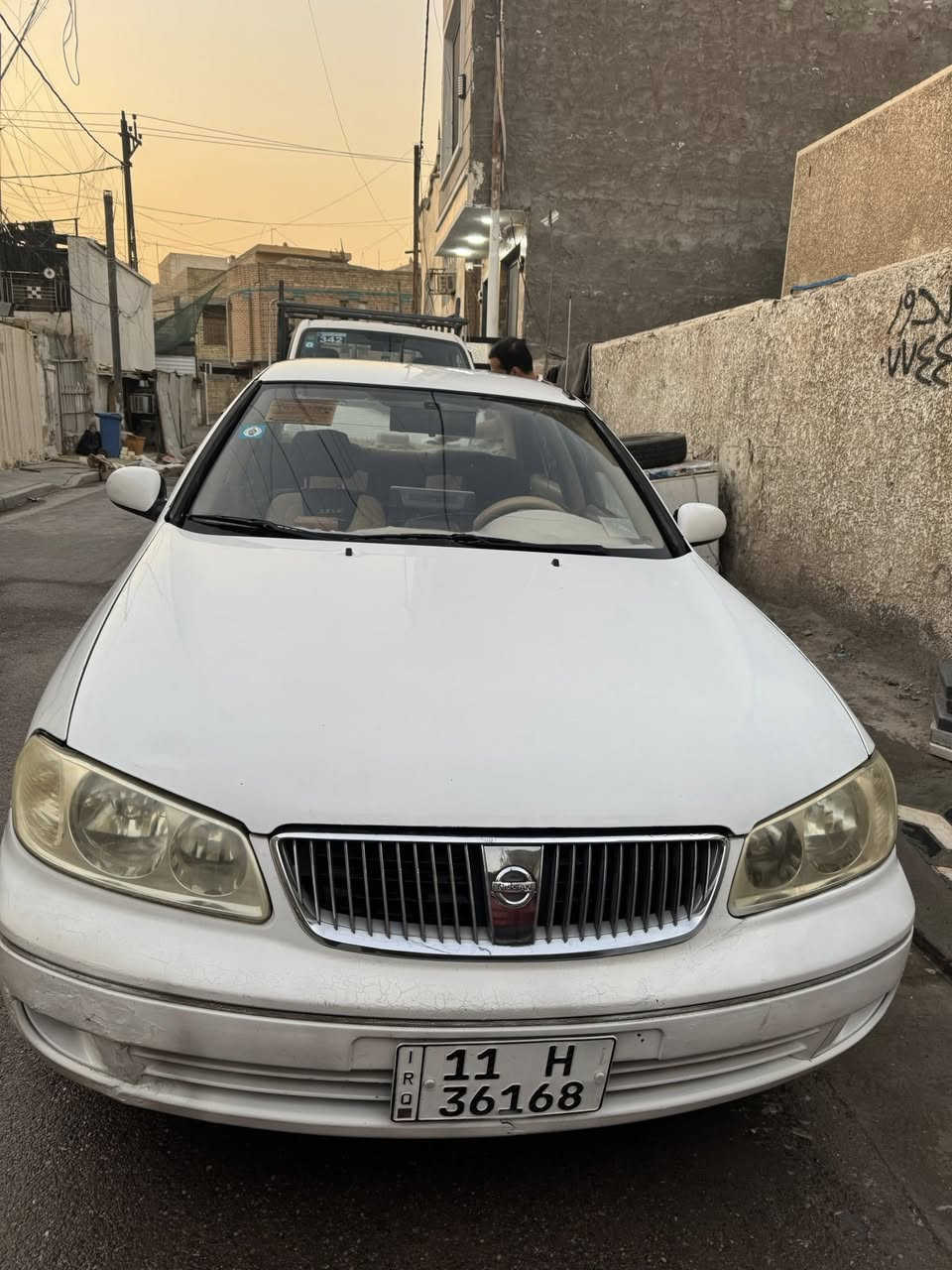 يا الله 
السلام عليكم 
نيسان سني ياباني ٢٠٠٩ 
محرك وگير تمام التمام 
السيارة بدون حادث بدون اي حادث 
بيها فقط بارد بالباب الخلفي الي ورة السايق مثل ما موجود بالفديو  والبنيد والجاملغ الامامي مرشوش كلير فقط بدون اي صبغ 
شاشة + كامرة اصلي 
داخل نظيف ودوشمة ارضية وكشنات 
السيارة جاهزة 
تايرات جديدة 
الله شاهد ورسولة السيارة كاملة مكملة تاخذها والتراي مالتها للبصرة لا تنقيص بيها ولا اي شي 
السعر ٩٨ وبي مجال بسيط 
للأستفسار الاتصال واتساب ***********
مكاني بغداد 
الطوبجي
