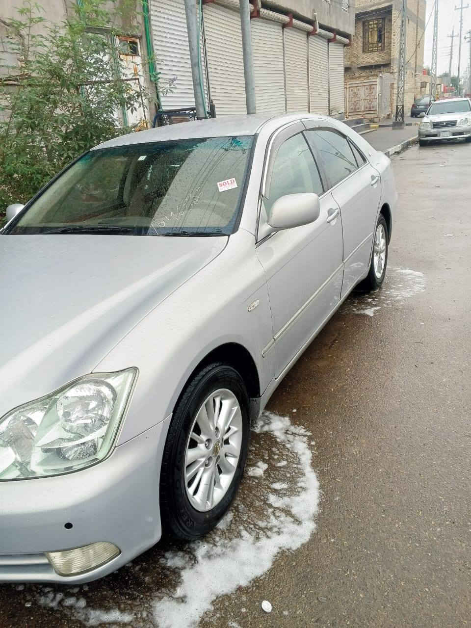 السلام عليكم 
شاهينه دكمتين لون بحري 
السياره دخول جديد جديد بصمه 
كصه جنطه 
شخط ما بيها 
كامله من كلشي 
غرفه جديده 
تخم تاير جديد 
***********
***********
العنوان البصرة 
السعر ٤٢ البصرة, العراق
